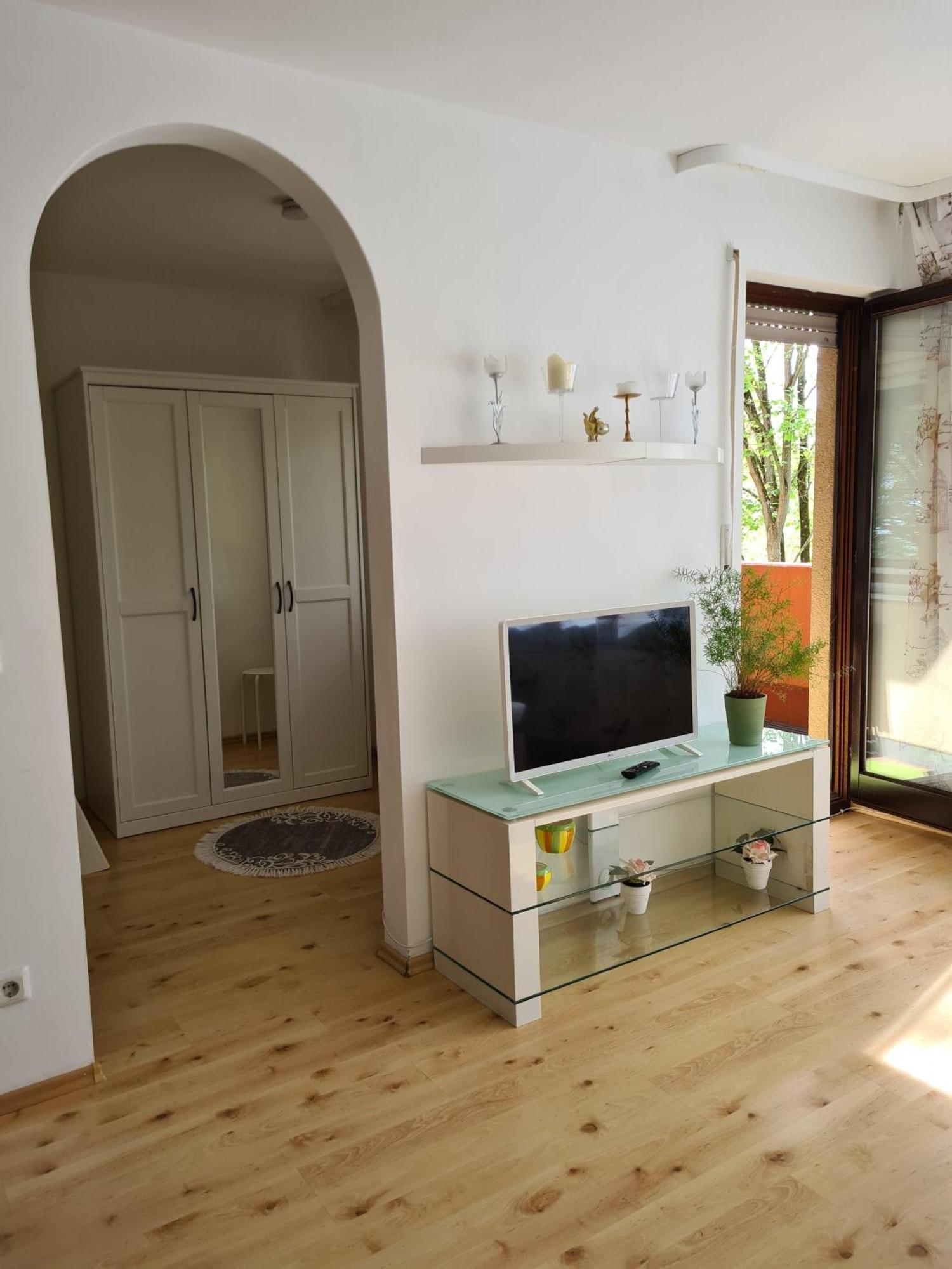 Wohnung Am Gruenen, Naehe Stadtzentrum Und Hauptbahnhof, Wlan Inklusive Фюрт Экстерьер фото